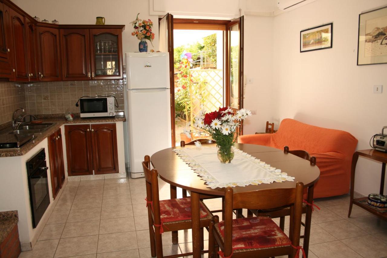 La Casa Dei Nonni Villa Iglesias Exterior foto