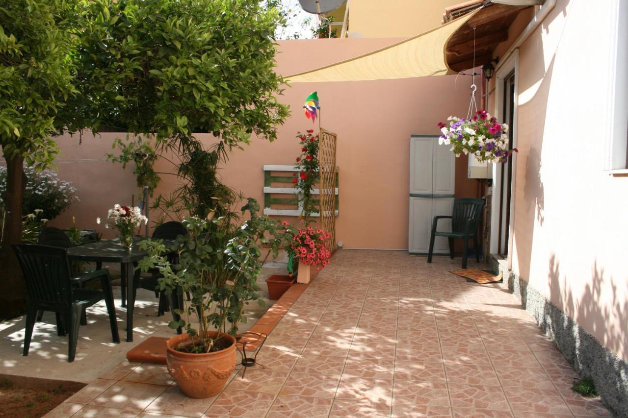 La Casa Dei Nonni Villa Iglesias Exterior foto